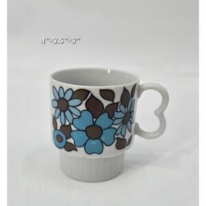 Vintage 1970s Retro Floral Mug – Blue & Brown Mod Flower Print